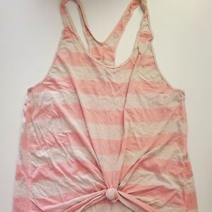 Lululemon muscle tank